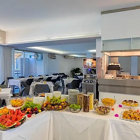 Marina Junior 4 Stelle S Hotel 3*
