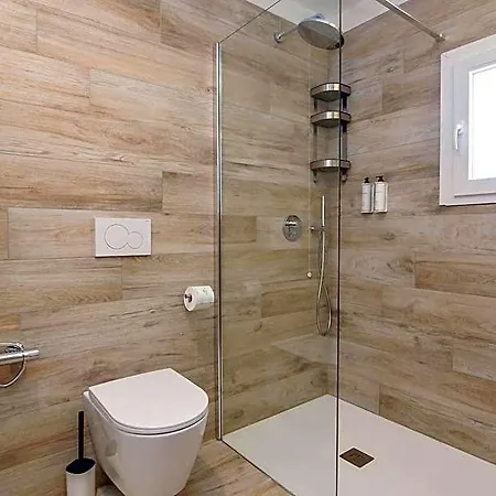 Отель Marina Junior 4 Stelle S