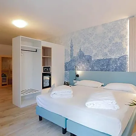 Marina Junior 4 Stelle S Hotel 3*