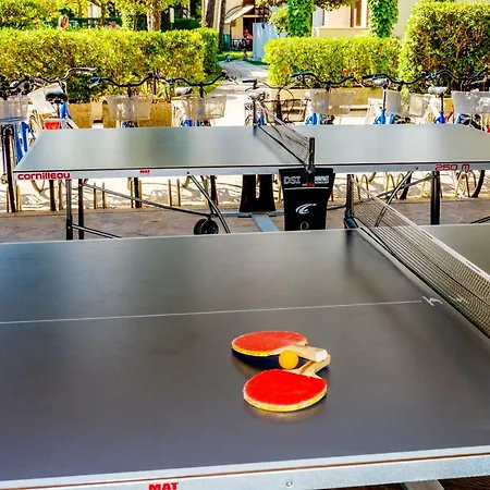 Marina Junior 4 Stelle S Καόρλε